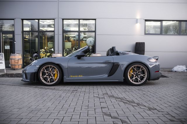 Porsche Boxster 718 Spyder RS -Weissach-Lift-Kamera-PCCB