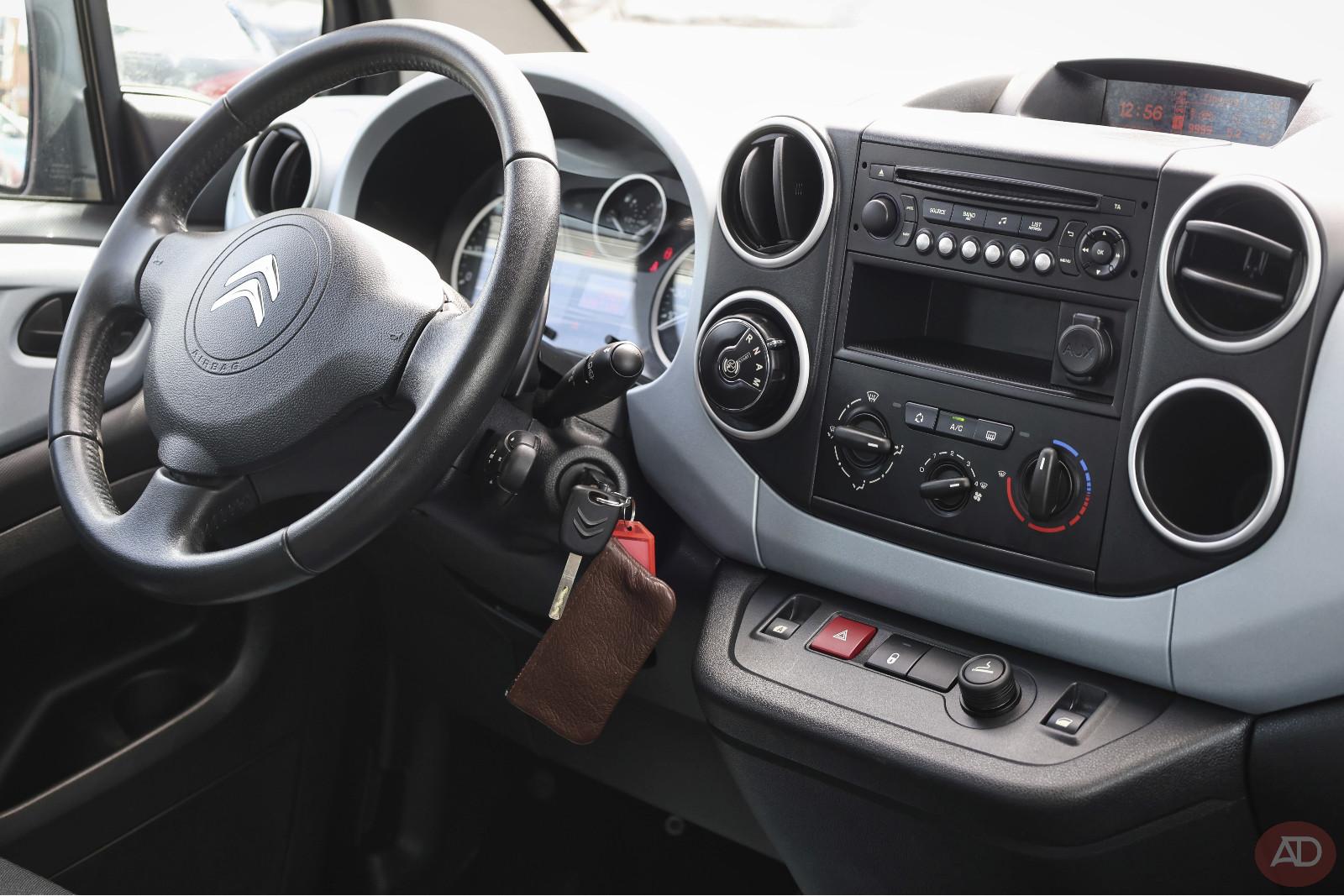 Citroën Berlingo Kombi Selection*AHK*Tempomat*Klima*