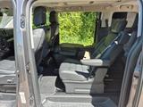 Peugeot Traveller BlueHDi 180 S&S EAT8 Business VIP ... - Peugeot Traveller mit Diesel-Antrieb: Business