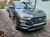 Hyundai TUCSON 1.6 T-GDI 2WD;NAVI;KAMERA;SITZHEIZUNG;