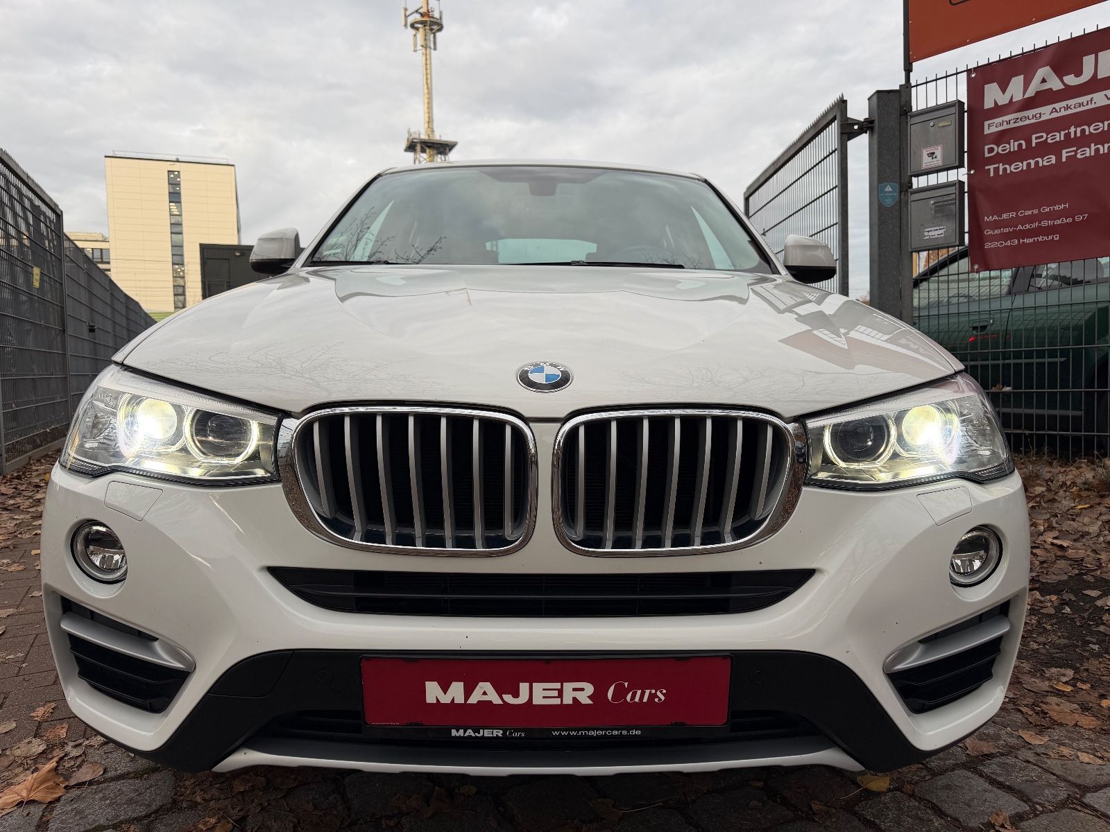 Fahrzeugabbildung BMW X4 xDrive 20 d xLine*BIXEN*TEILLEDER*PDC*NAVI*