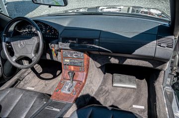 Fahrzeugabbildung Mercedes-Benz SL 500 Cabrio/Hardtop|1.HAND|ORIGINALZUSTAND|H-K