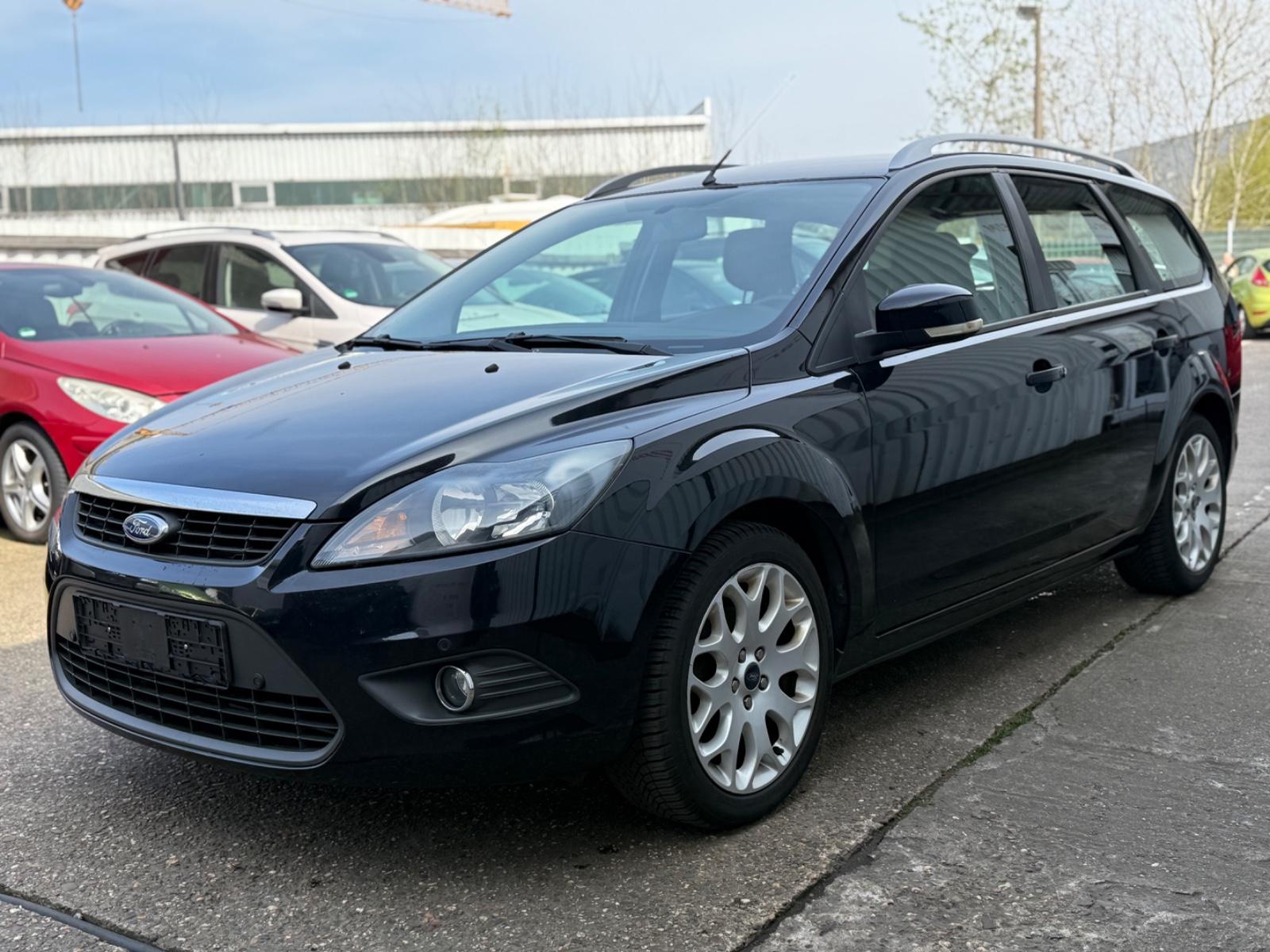 Ford Focus Turnier Sport  2.Hand*PDC*Alufelgen*Klima