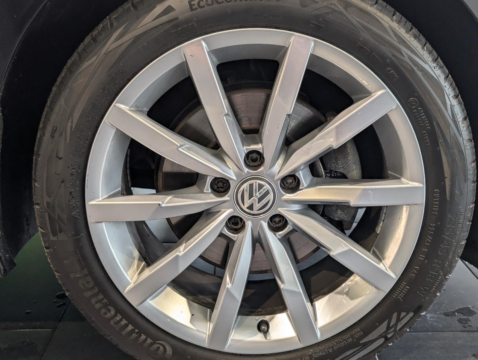 Volkswagen Passat Variant 2.0 TDI SCR DSG Elegance R-Line