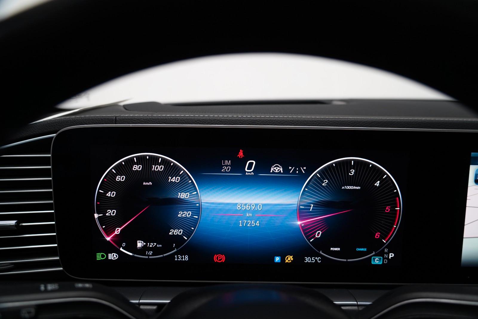 Mercedes-Benz GLS450d 4M 2x AMG PREMIUM PLUS LUFT PANO 360 AHK