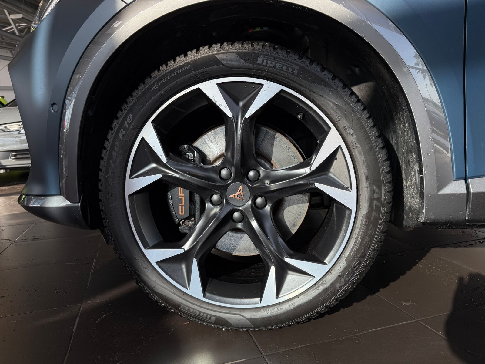 Fahrzeugabbildung CUPRA Formentor VZ e-Hybrid AHK PANO LED LEDER