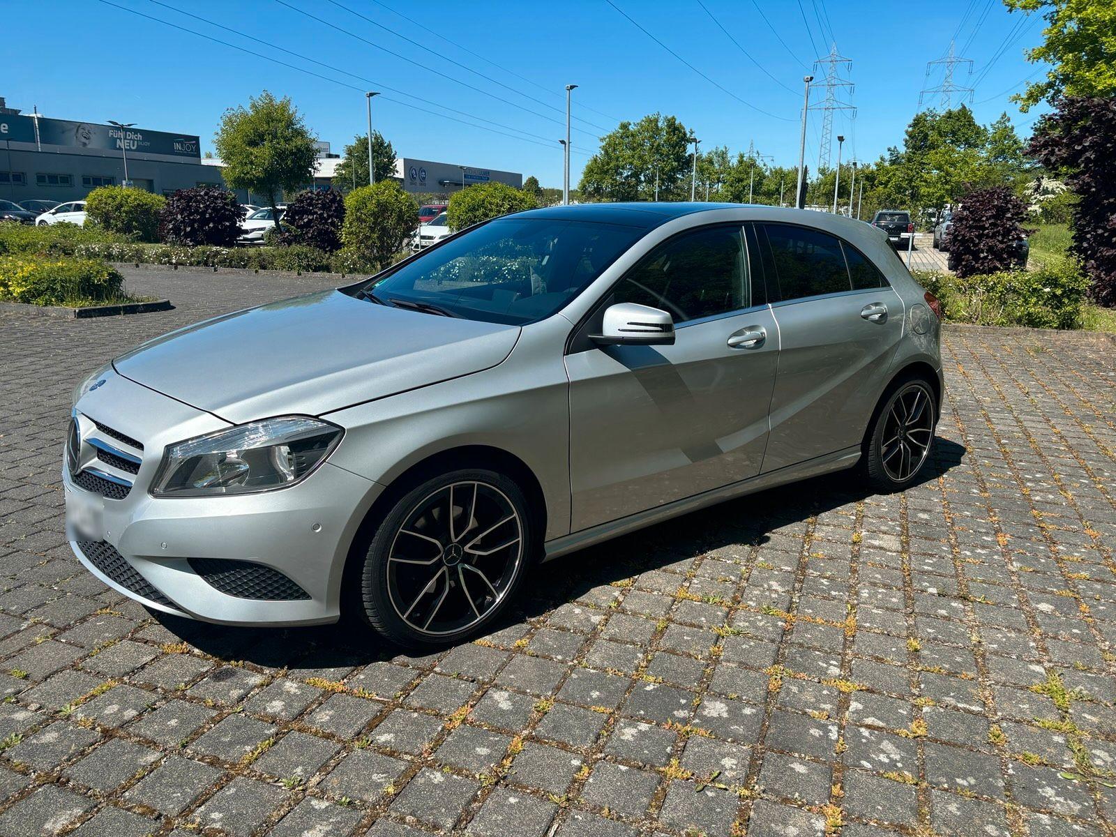 Mercedes-Benz A 180