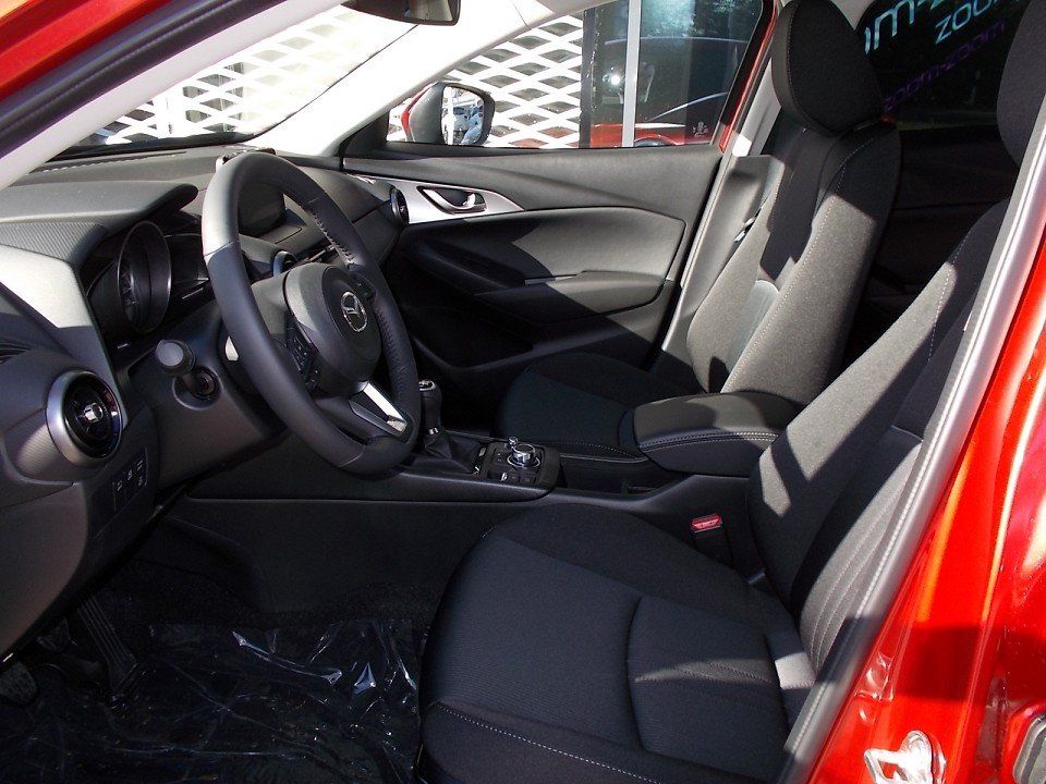 Fahrzeugabbildung Mazda CX-3 Selection G-120 NAVI ACAA Voll-LED SHZ EPH