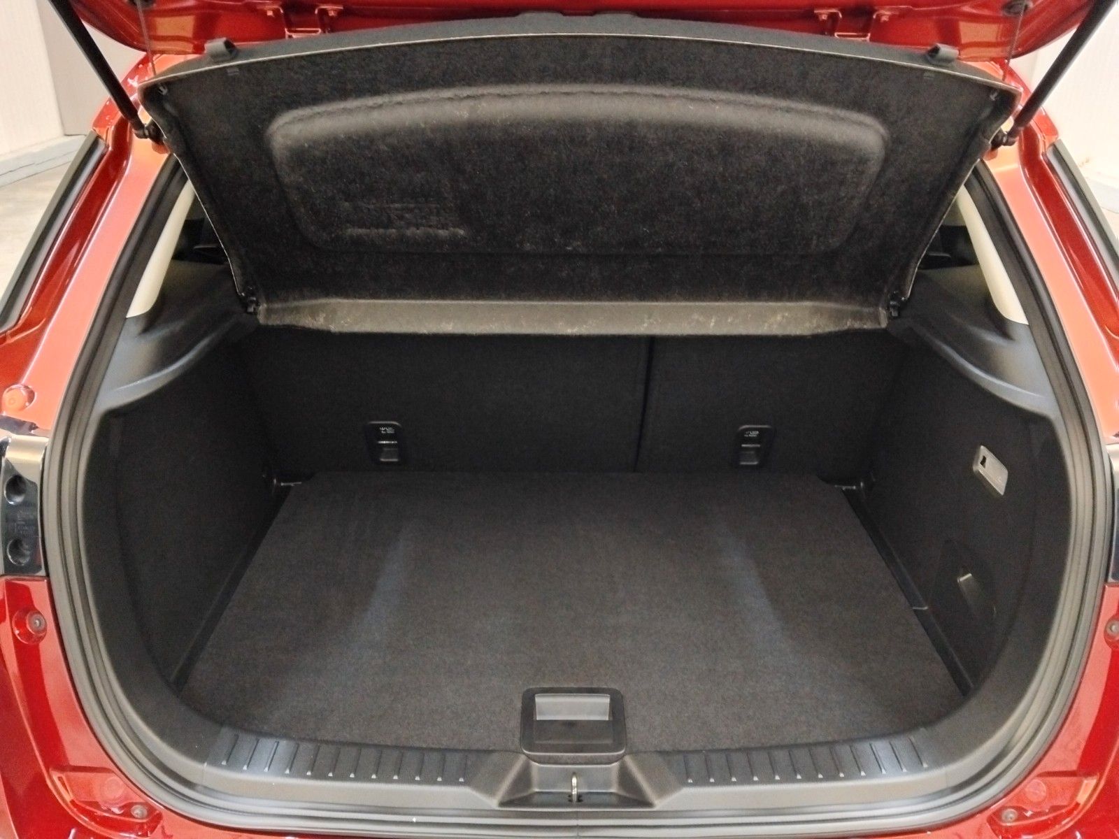 Mazda CX-3 (06/2026, Benzin)