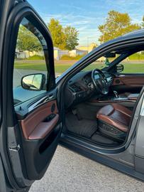 2010 BMW X5 M 照片 9