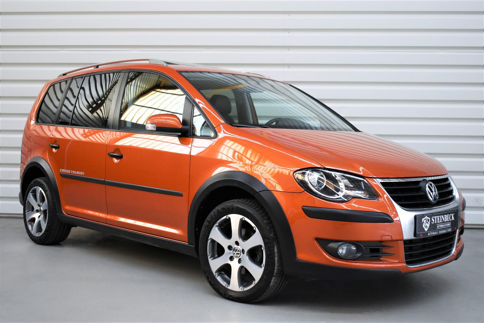 Volkswagen CrossTouran 1.4 TSI+Nur.48.050km+Schiebedach+SHZ