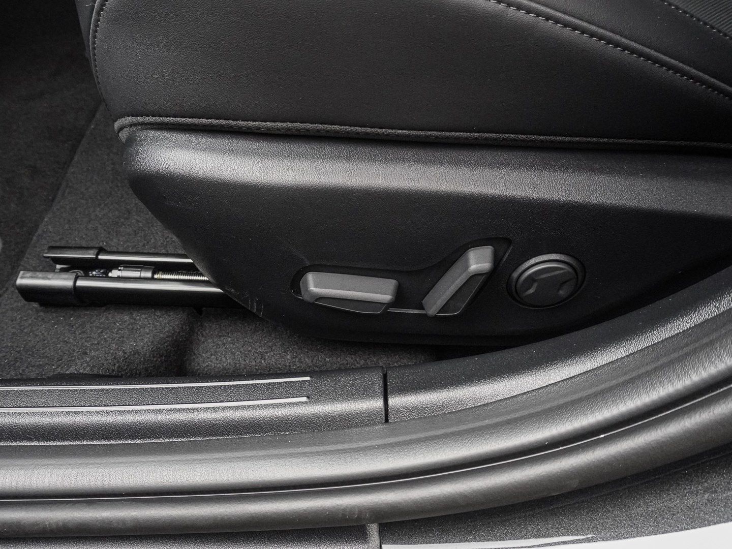 Kia K4 - Bild 15