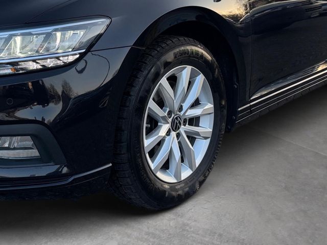 Passat Variant Business 1.5 TSI DSG LED Navi AHK