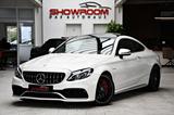 Mercedes-Benz C63S AMG Coupe designo AMG Driver's Burmester - Mercedes-Benz C 63 AMG mit Benzin-Antrieb: Weiß