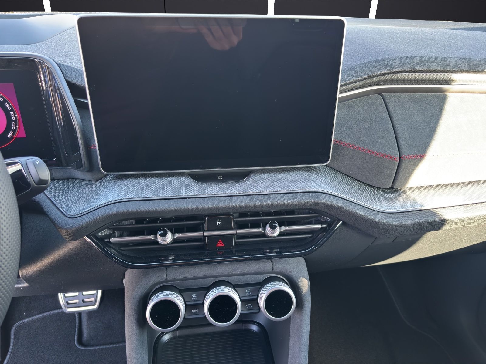 Fahrzeugabbildung SKODA Kodiaq RS 2.0 TSI 4x4 AHZ HUD MATRIX DCC