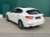 Maserati Levante  S 3.0 V6 Pano 360Grad 1Hand unfallfrei  - Maserati Levante von privat