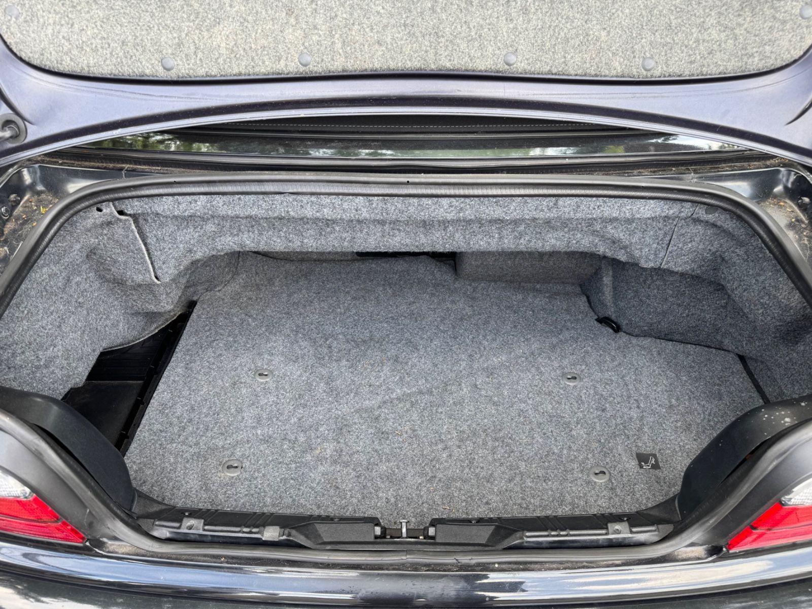 Fahrzeugabbildung BMW 320