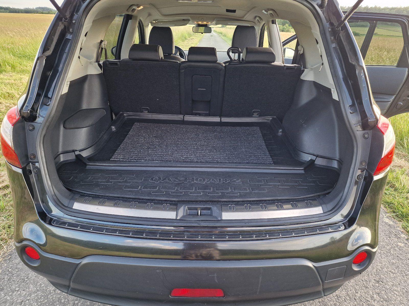 Nissan Qashqai+2 2010 — photo 12