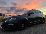 Skoda Oktavia Rs 245 Sondermodell/Pano/StHzg/19Z... - Skoda Octavia: Sondermodell