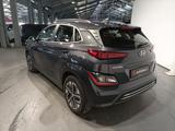 Hyundai Kona 39,2 Select ParkPilot|Sitzhz|Kamera|ACC - graue Hyundai KONA Elektro