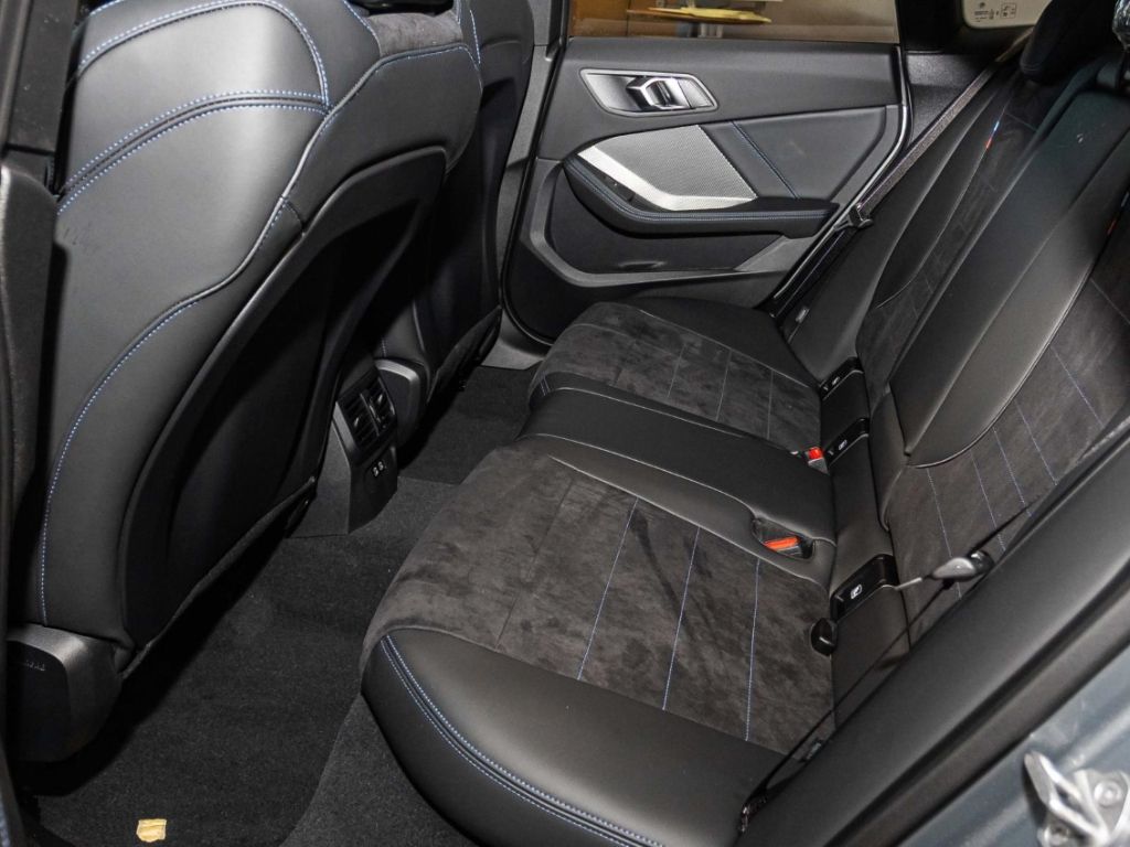 BMW 220 - Bild 12
