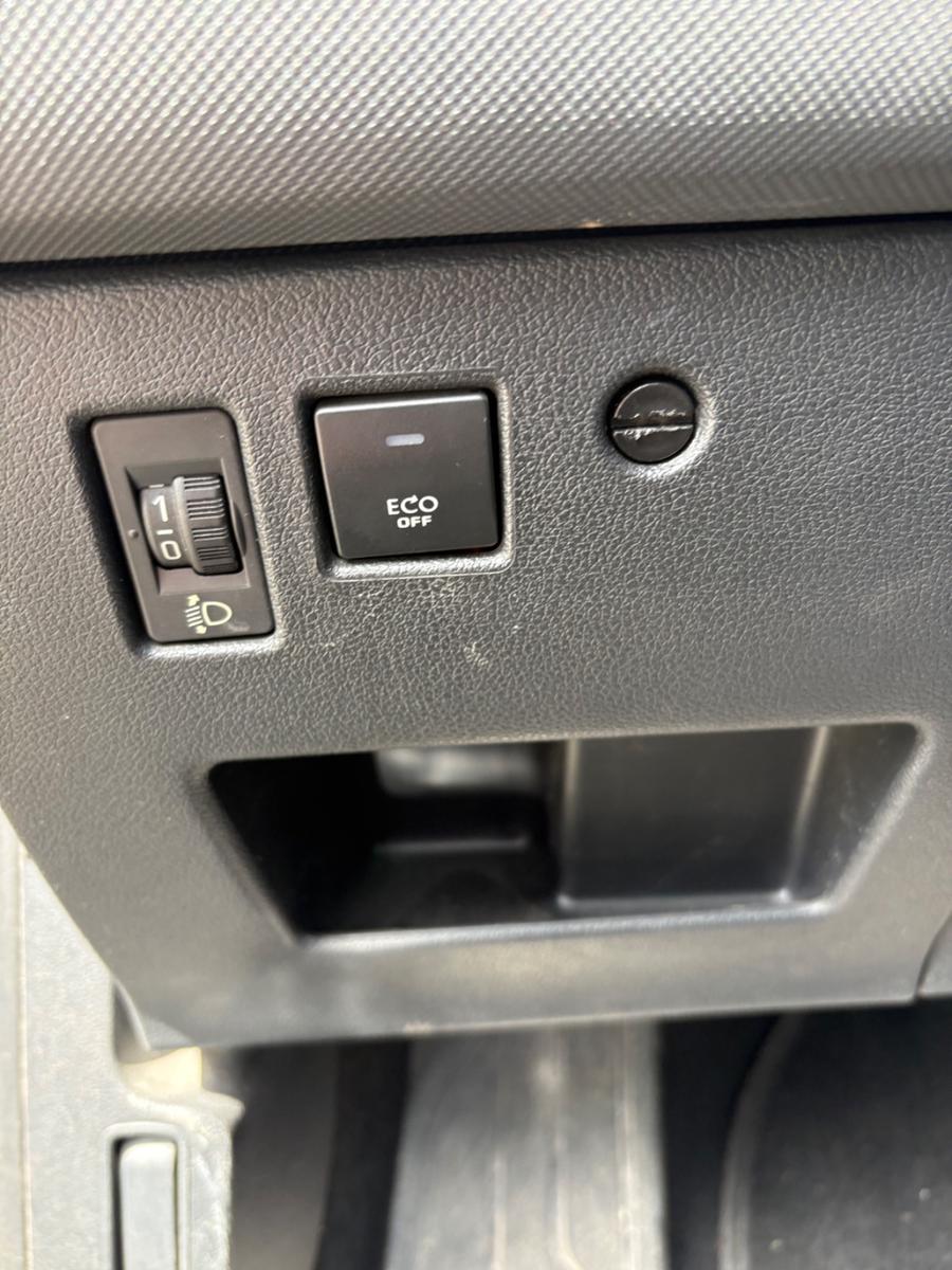 Peugeot 308 2013 — photo 11