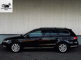 Volkswagen Passat 2.0 TDI*DSG*NAVI*PDC*SHZ*1 HAND*TEMPOMAT* - VW Passat Gebrauchtwagen in Hamburg