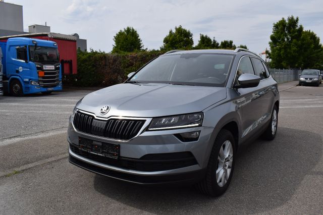 Skoda Karoq Drive 125 4x4 / AHK / ACC / 8 FACH / 2. HA