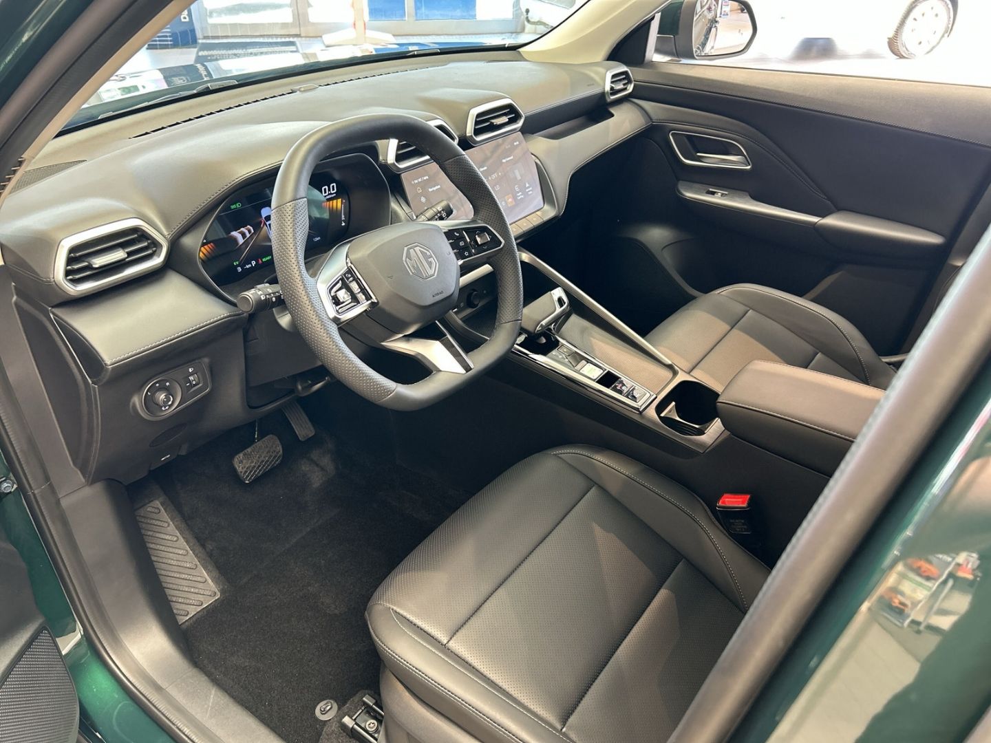Fahrzeugabbildung MG ZS HEV Comfort MY25 TOP FINANZ* versch. Farben