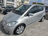 Mercedes-Benz A 160 Avantgarde AUTOM*KLIMA*TEMP - Mercedes-Benz A 160: Avantgarde Auto