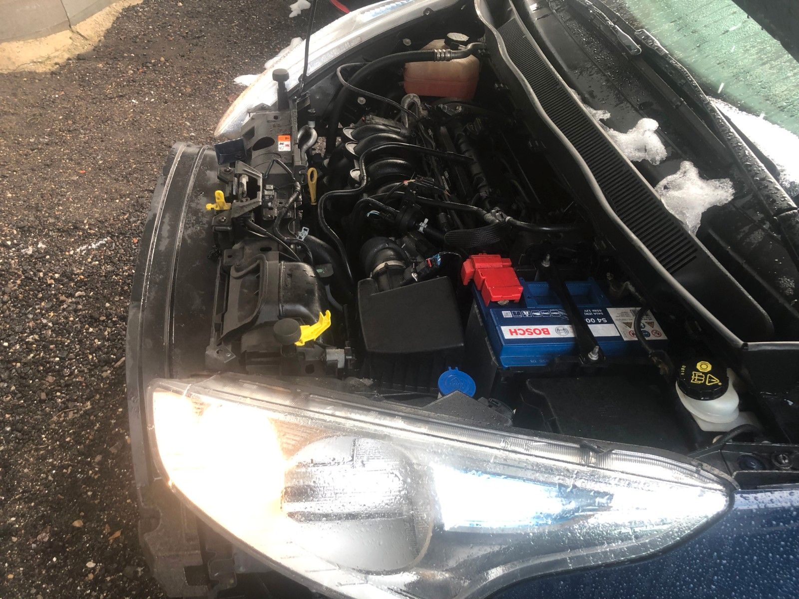 Fahrzeugabbildung Ford B-Max B-MAX Sync Edition Unfall