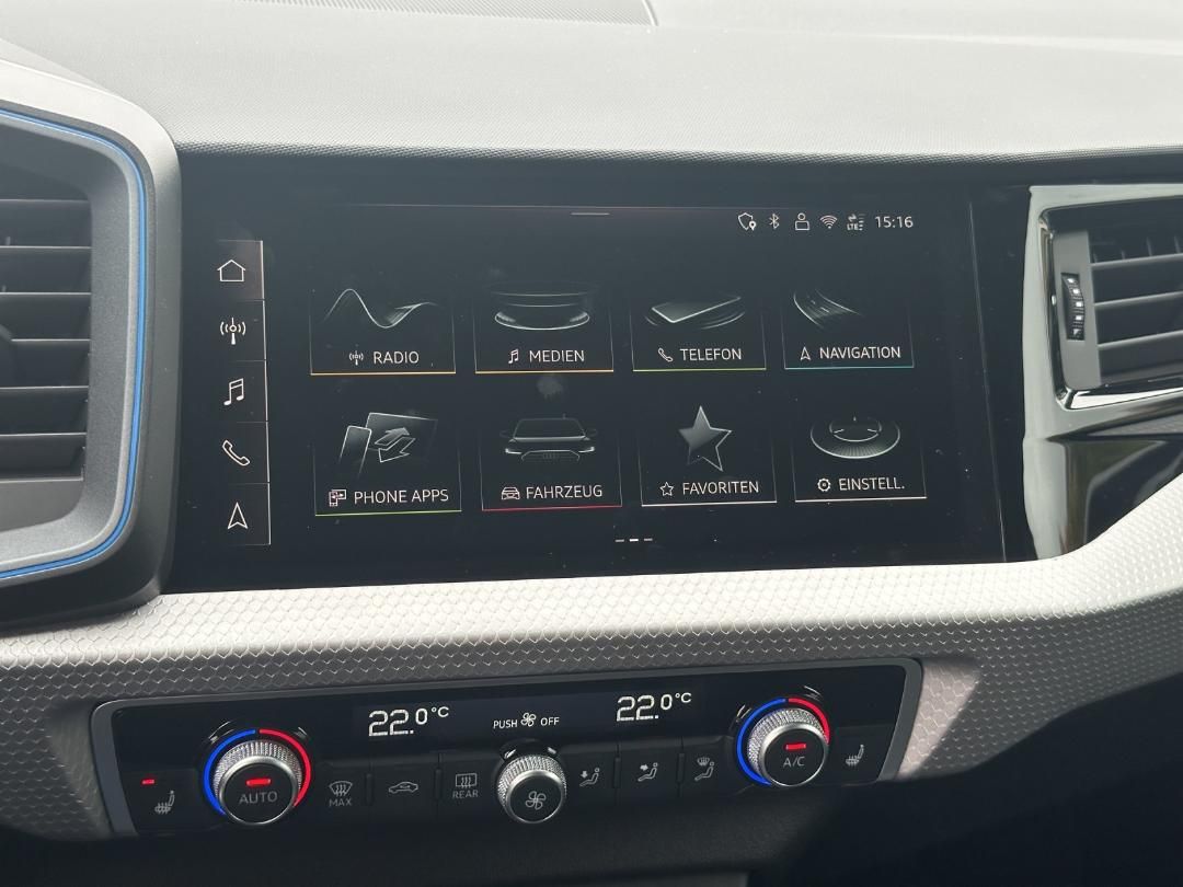 Fahrzeugabbildung Audi A1 allstreet 35 TFSI S tronic, S Line, Kamera, L