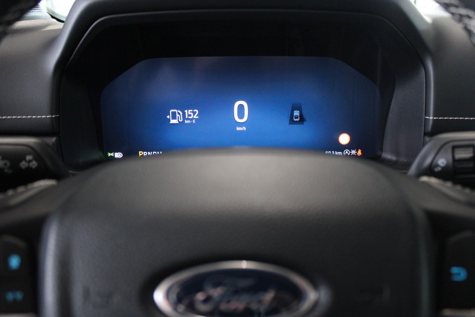 Fahrzeugabbildung Ford Ranger Platinum Automatik LEDER AHK ROLLO STDH
