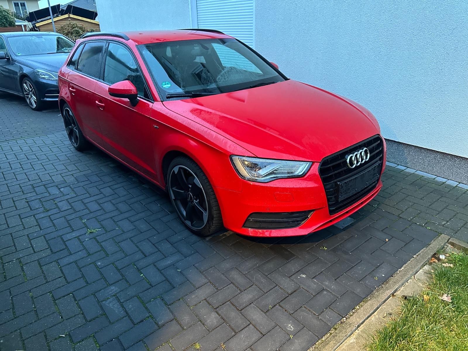 Audi A3 1.4 TFSI (150 PS) S-Line Sportback*Autom*2.HD