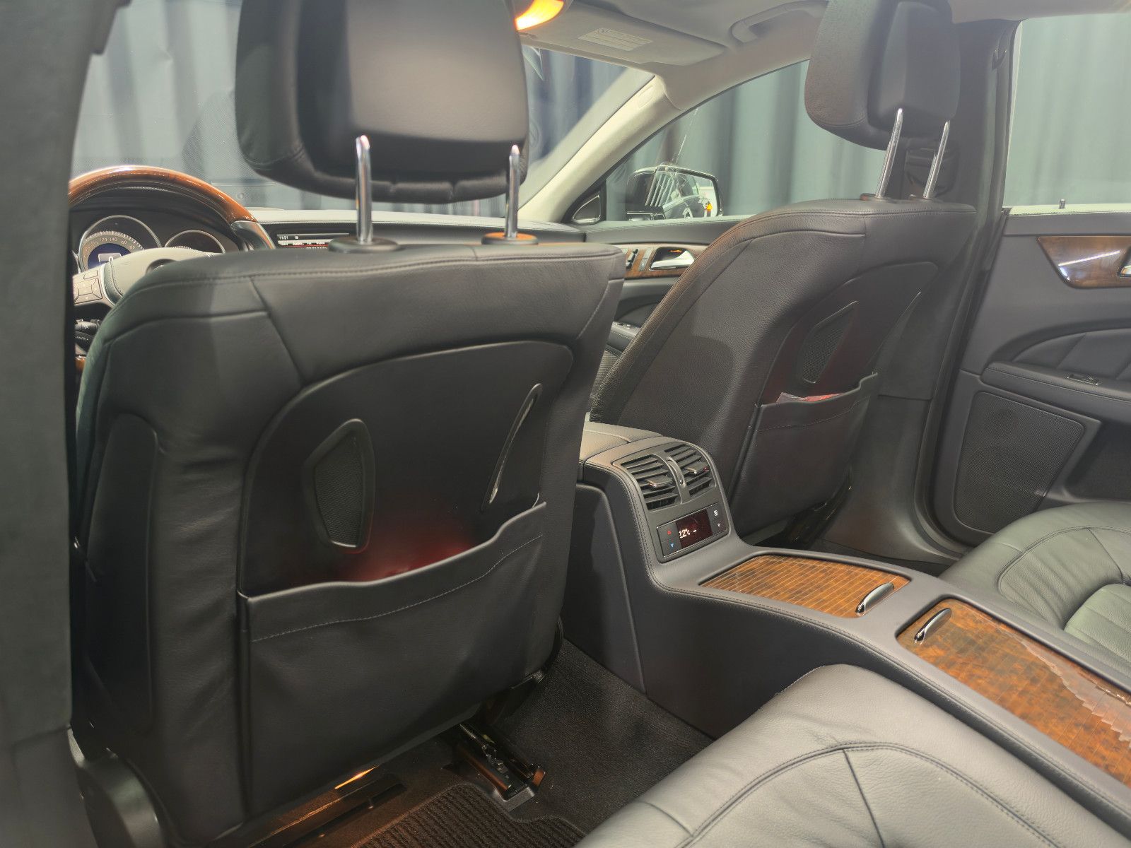 Fahrzeugabbildung Mercedes-Benz CLS 500 |AMG-LINE|H/K|PANO|AIR-MATIC|DE-FZG