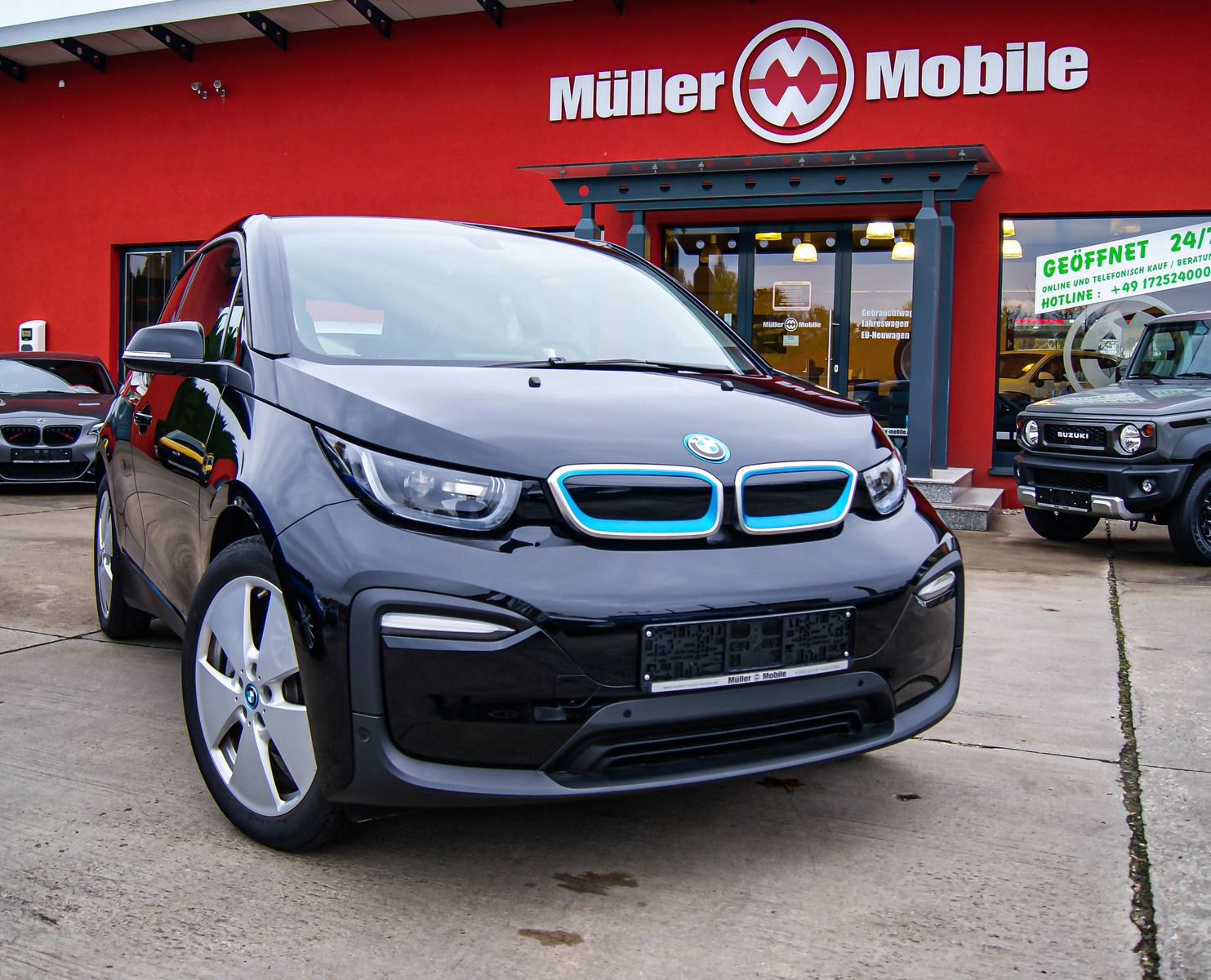 Fahrzeugabbildung BMW i3 (120Ah) PARKASSYST NAVIGATION KAMERA 3.900 Km