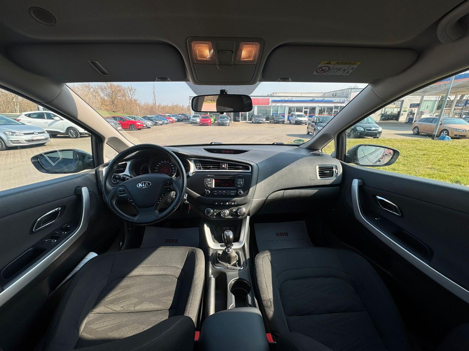Kia ANDERE Ceed Sportswagon Edition 7