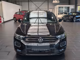 Volkswagen T-Roc 1.5 TSI ACT OPF DSG Sport R-Line 8-fach - Volkswagen T-Roc mit Benzin-Antrieb: Geländewagen