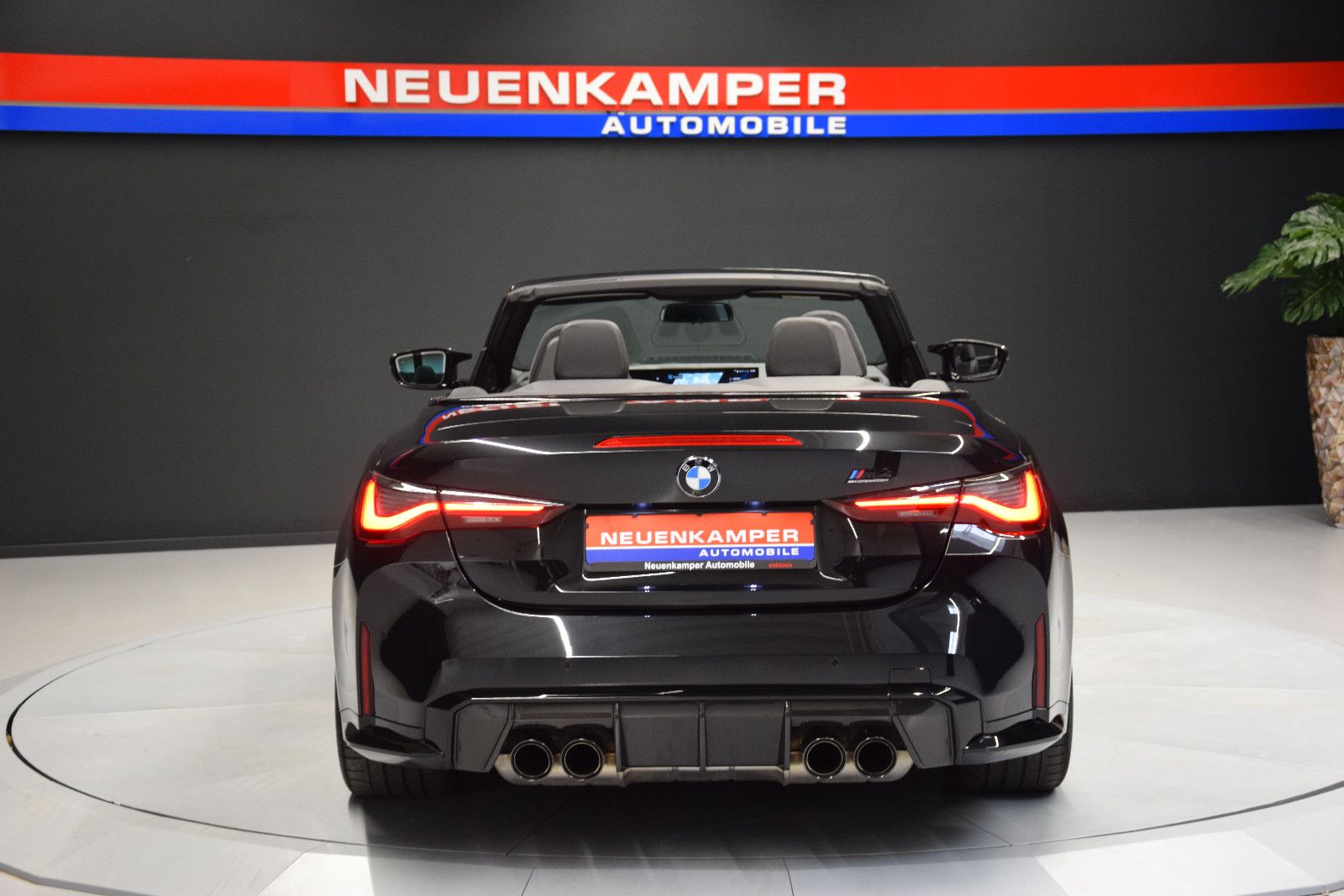 Fahrzeugabbildung BMW M4 Cabrio xDrive Competition ACC 360° H&k Leder