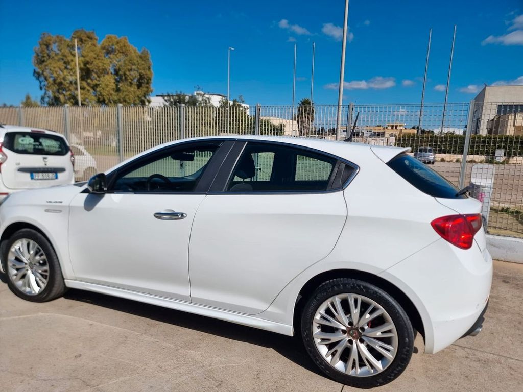 Image of Alfa Romeo Giulietta