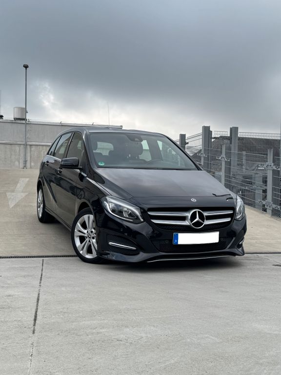 Image of Mercedes-Benz B 180