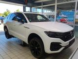 Volkswagen Touareg R Line BLACK 3.0 TDI/MATRIX/AHK/CAM - gebrauchte SUVs in Salzgitter