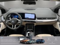 BMW 218 Active Tourer - Vorschau Bild 12