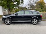 Audi Q7 4.2 TDI quattro tiptronic - - Audi Q7 mit Diesel-Antrieb