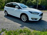 Ford Focus 1,5TDCi 88kW DPF Titanium Turnier Titanium - Ford Focus: Kombi, 1.8