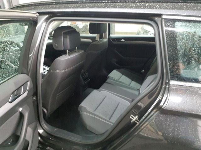 Volkswagen Passat - Bild 5