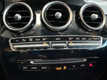 Mercedes-Benz C 220 T BlueTec  d *AHK*Navi*Avantgarde*