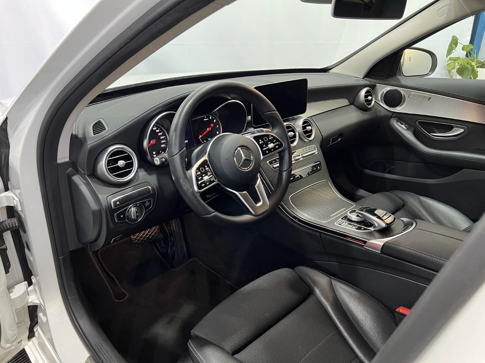 Mercedes-Benz C300 T-Modell AMG Line *LED *Assistent *RFK