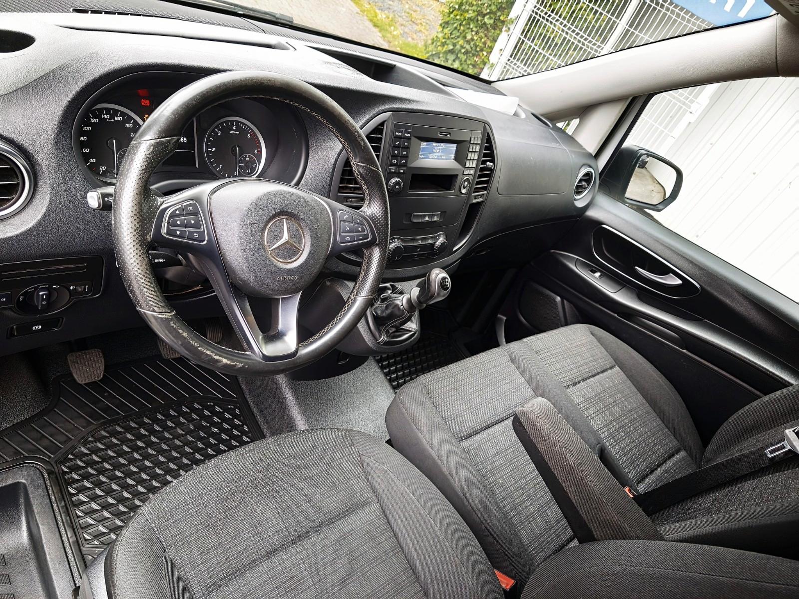 Mercedes-Benz Vito Kasten 114 CDI lang + Klima+Ahk+Regale+PDC