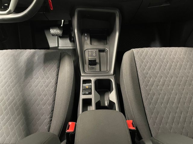 Caddy Maxi Life 2.0 TDI DSG AHK NAVI LED